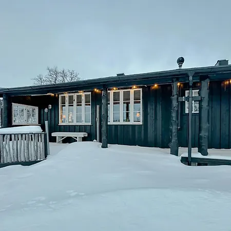 Idyllic By The Water In Hessdalen * Alen