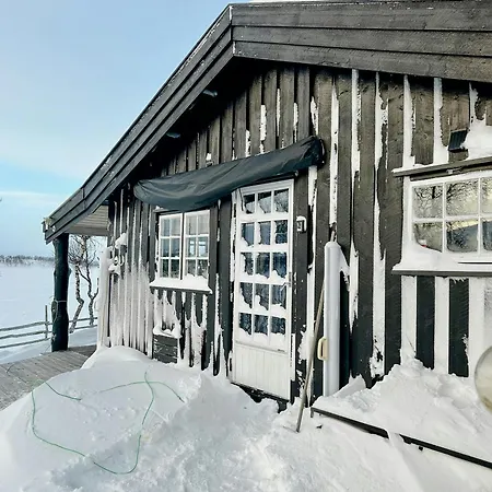 Idyllic By The Water In Hessdalen بيت للعطل *